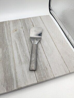 Rada Mini #2 Dessert Server 7 1/2" Stainless Steel Spatula Aluminum Handle